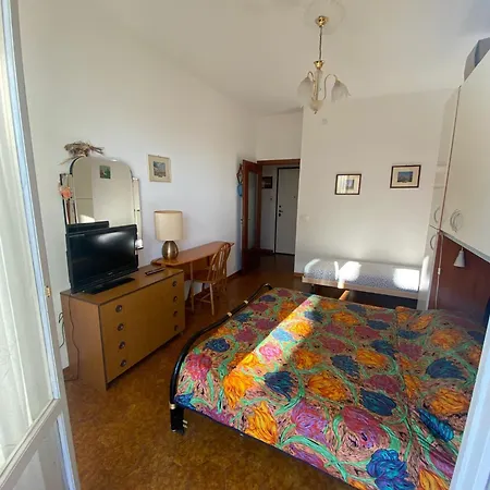 Pm Via 15 Colombo -